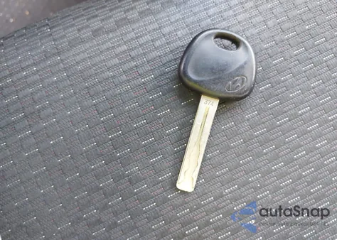 2010 Hyundai Elantra Touring Gls из США, поврежденный, VIN KMHDB8AE1AU076711